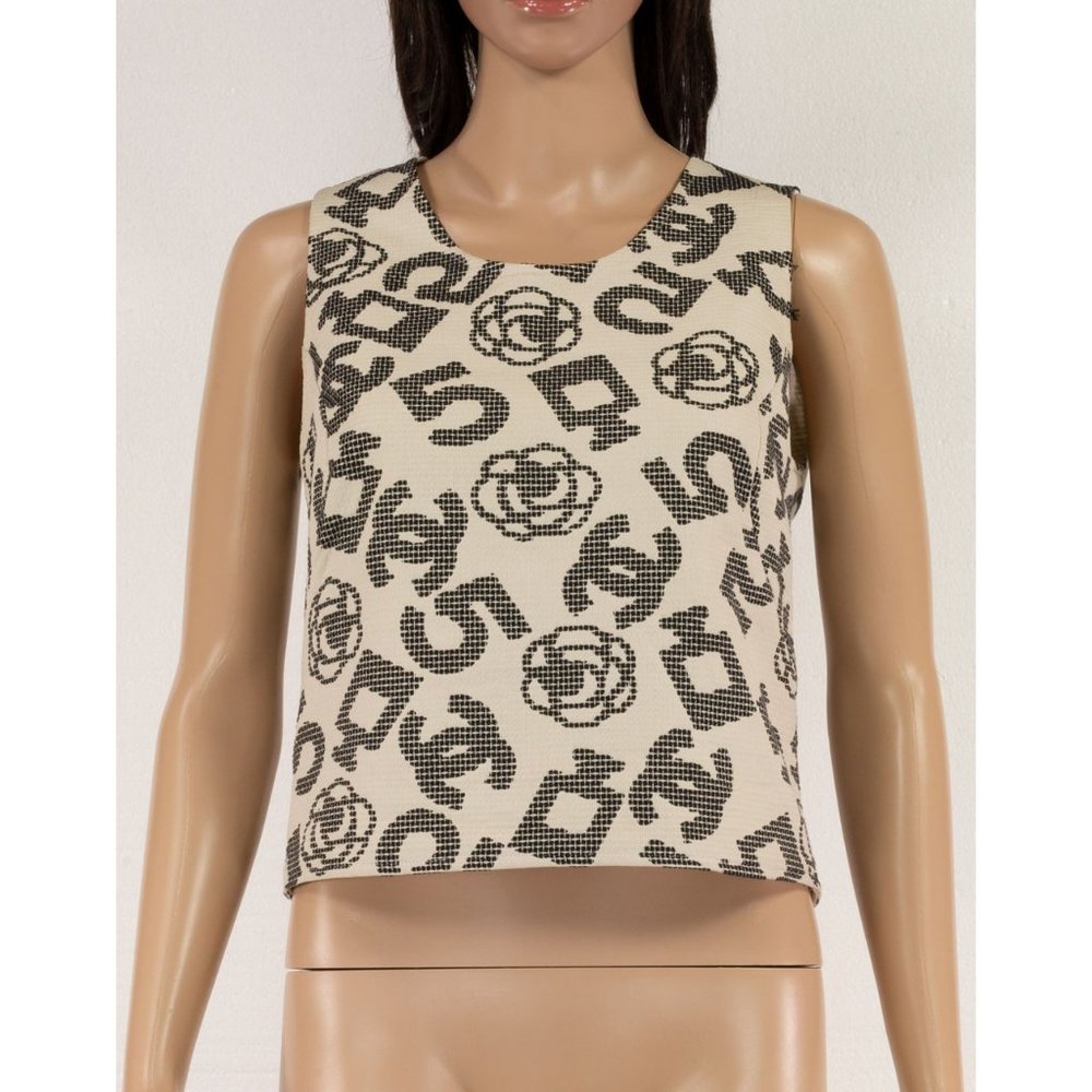 CHANEL No.5 Camellia CC logo sleeveless top 2006 Spring Collection